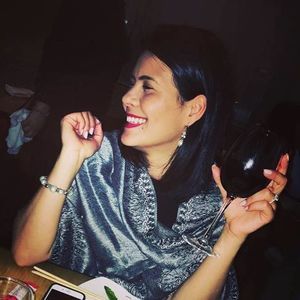 Meet your Posher, Camila